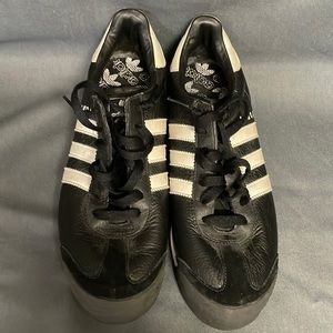 Adidas Women’s Size 9